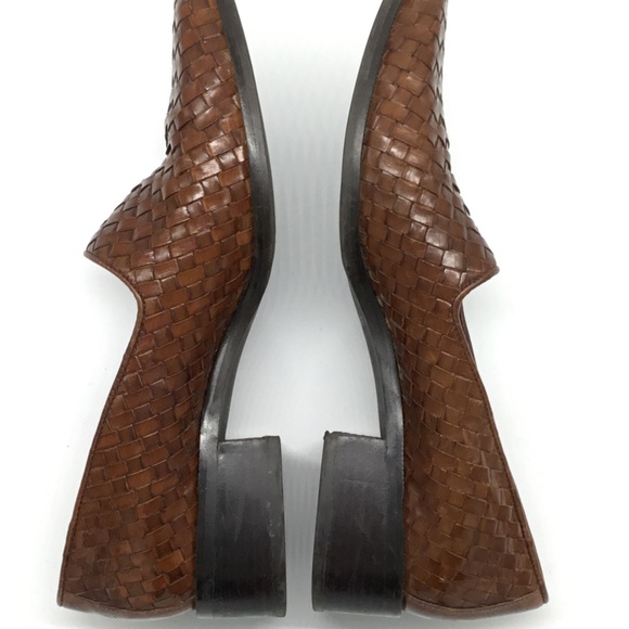 Nine West Brown Basket Weave Slip Ons SIze 8.5 M - Picture 4 of 4
